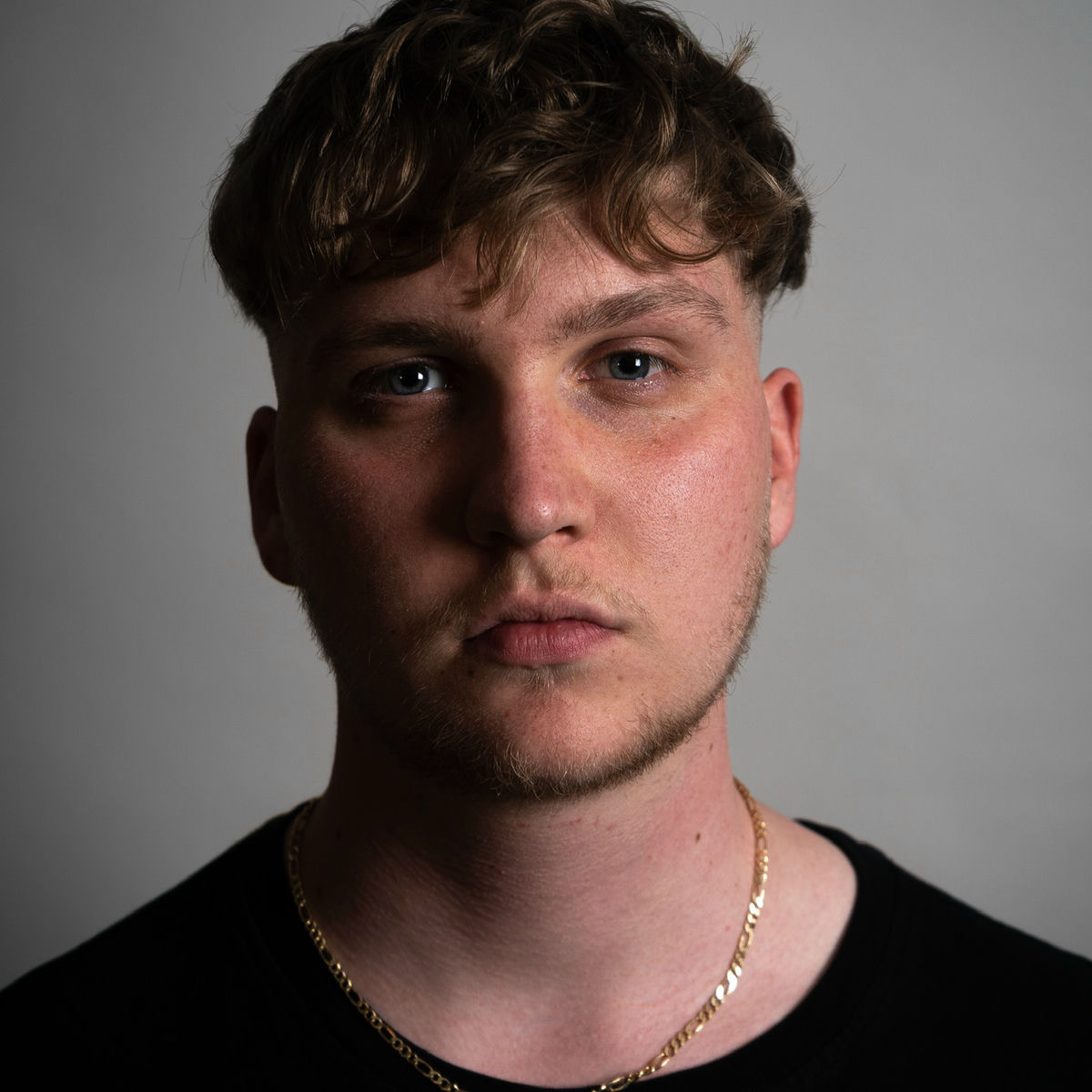 Artist picture of Fynn Royall