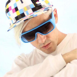 Picture of Max Superstar