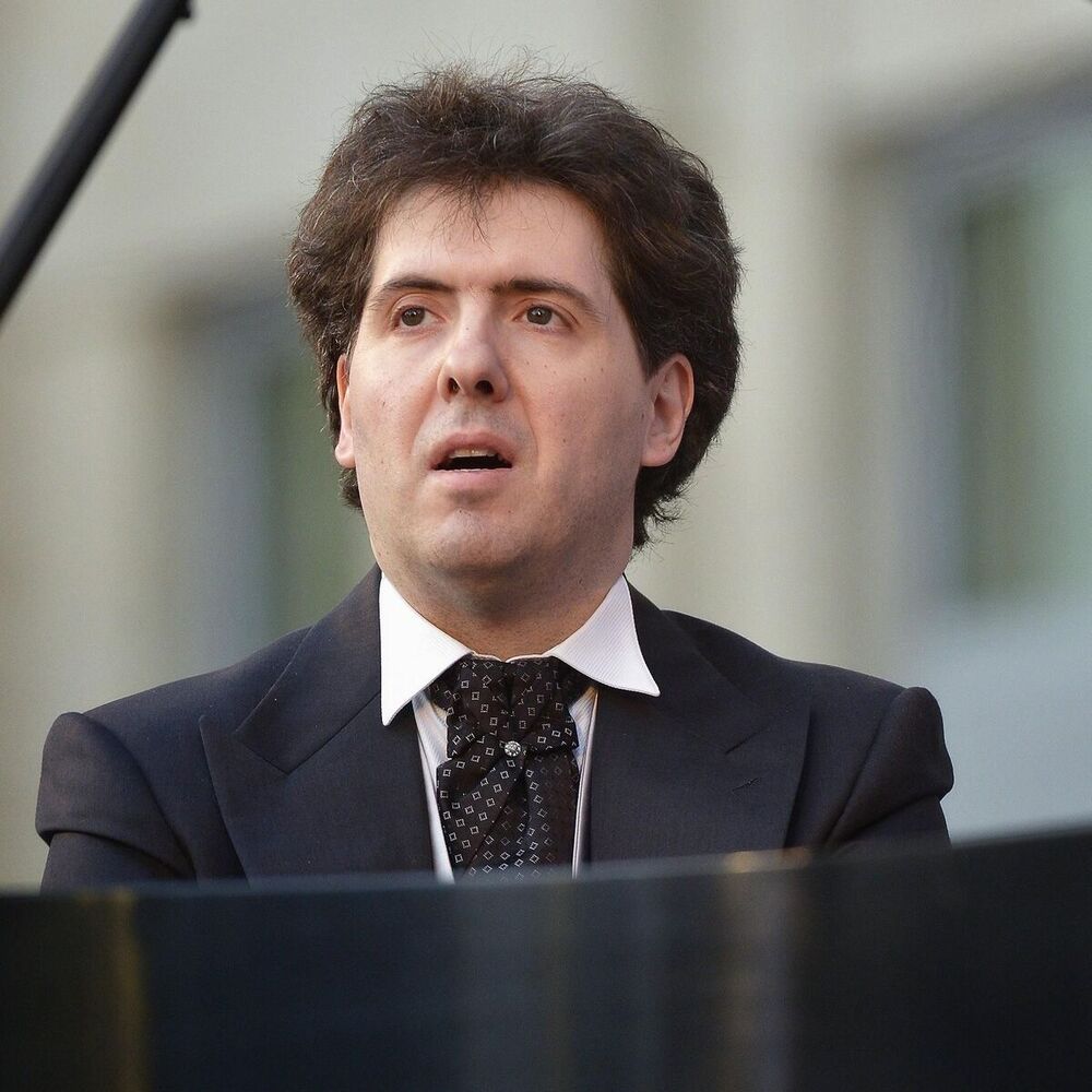 Picture of Simone Pedroni