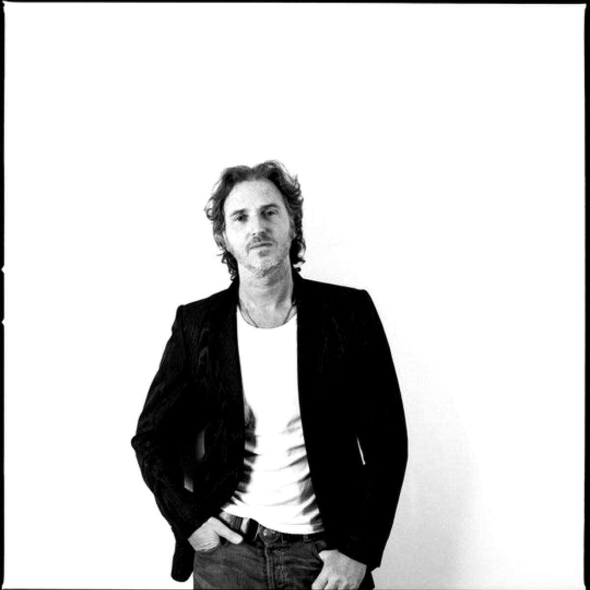 Artist picture of Julien Baer