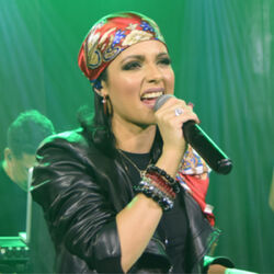 Picture of Carina Lins
