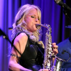 Picture of Mindi Abair