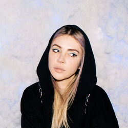 Picture of Alison Wonderland