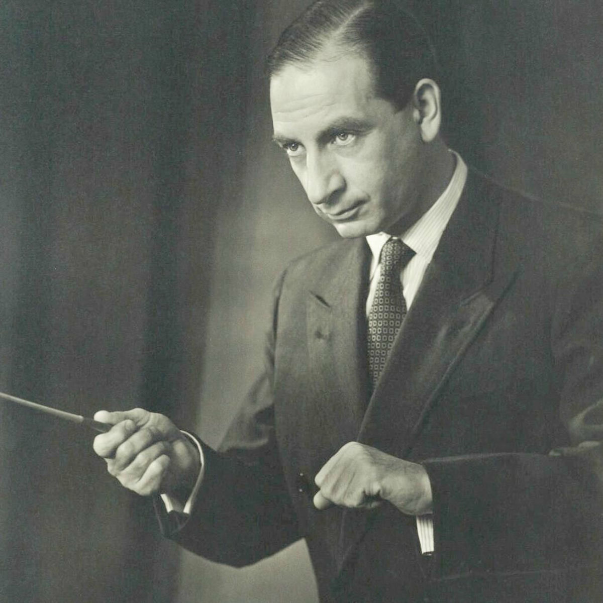 Artist picture of Walter Goehr