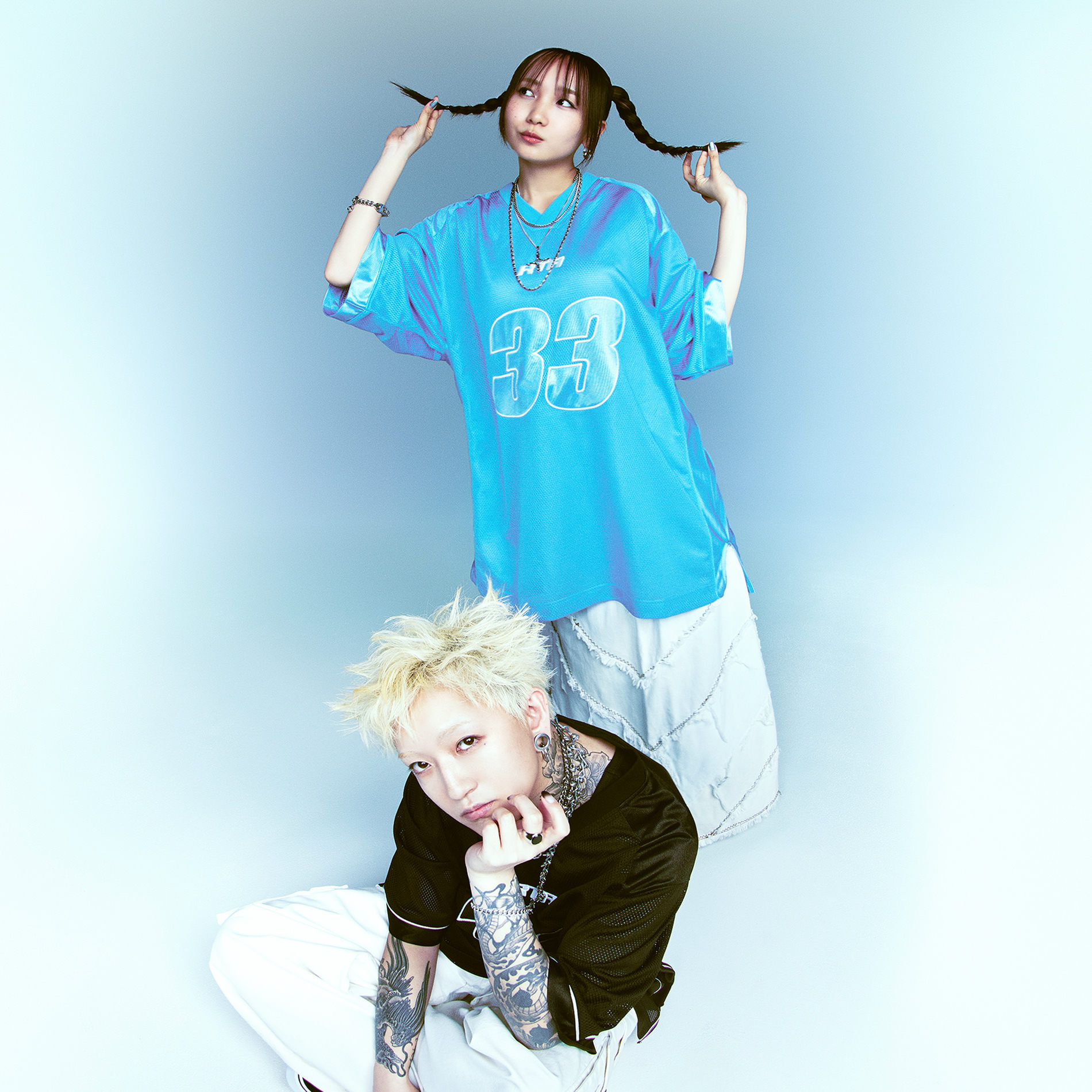 YOASOBI: albums, songs, concerts | Deezer