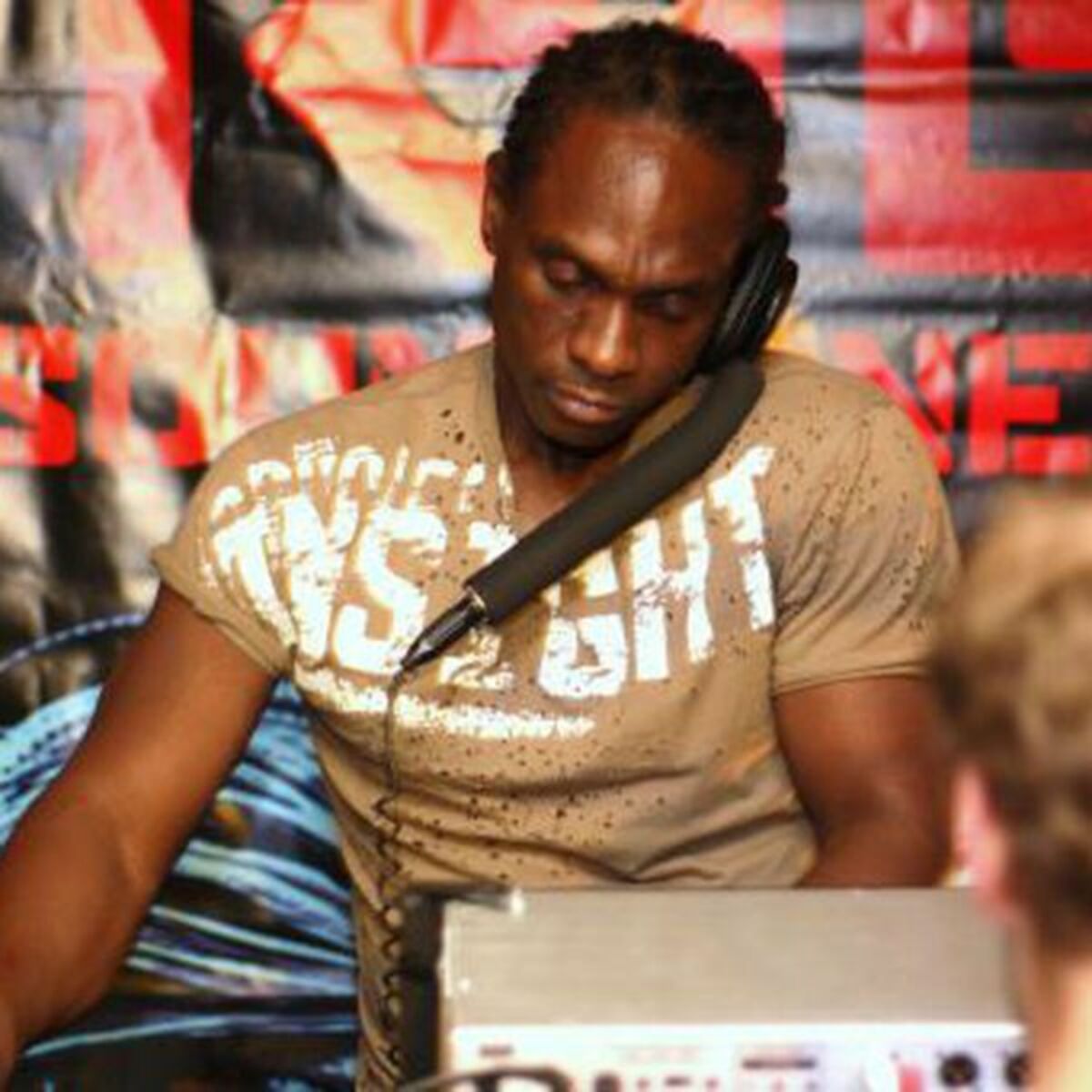 Timmy Regisford: albums, songs, concerts | Deezer