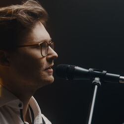 Picture of Lukas Linder
