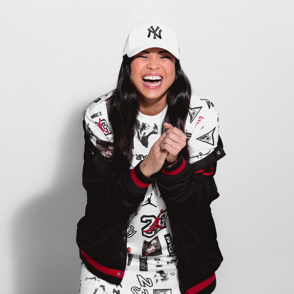 Artist picture of Lady Bee