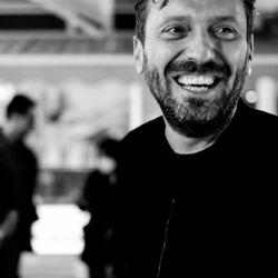 Picture of Cesare Cremonini