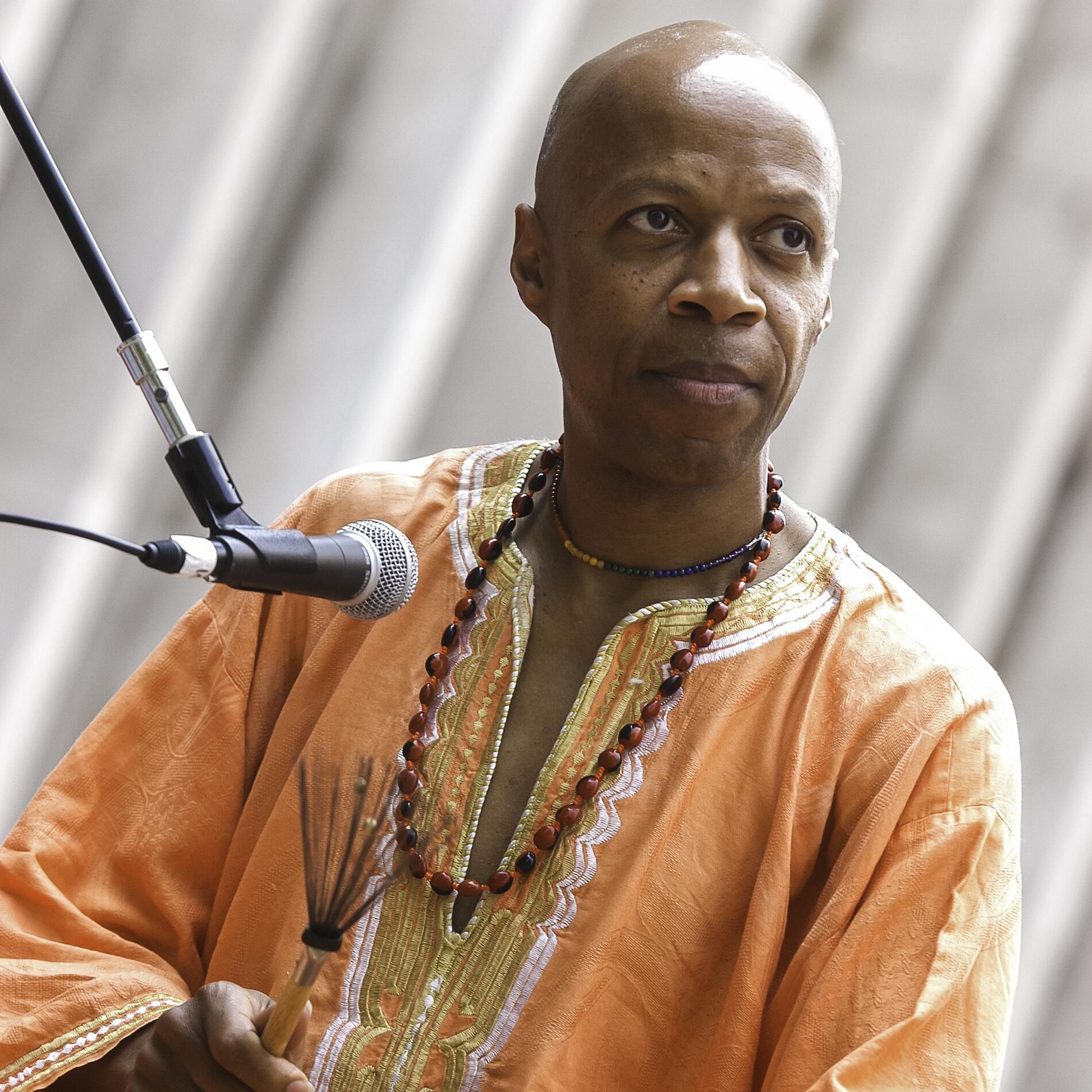 Artist picture of Laraaji