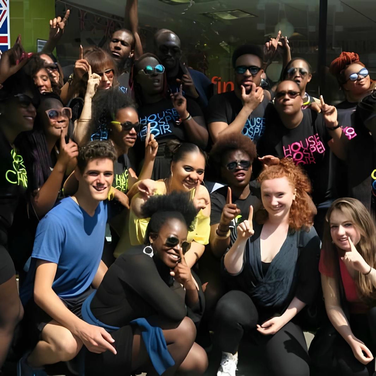 Artist picture of House Gospel Choir