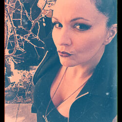 Picture of Zombie Girl