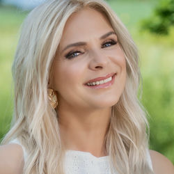 Uta Bresan
