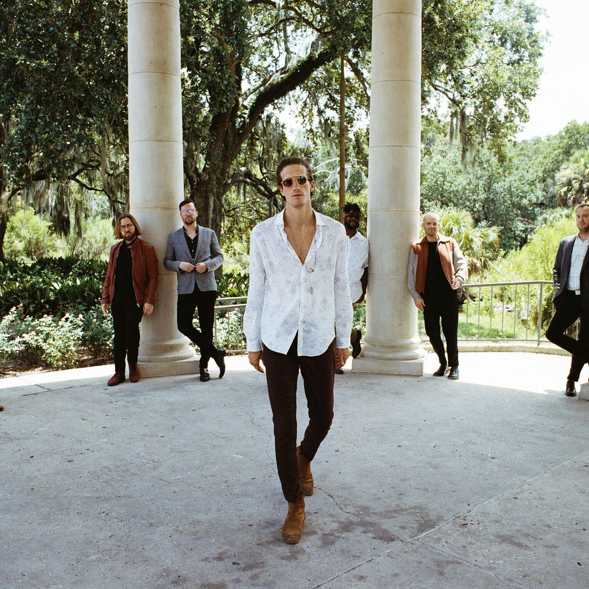 Artist picture of the Revivalists