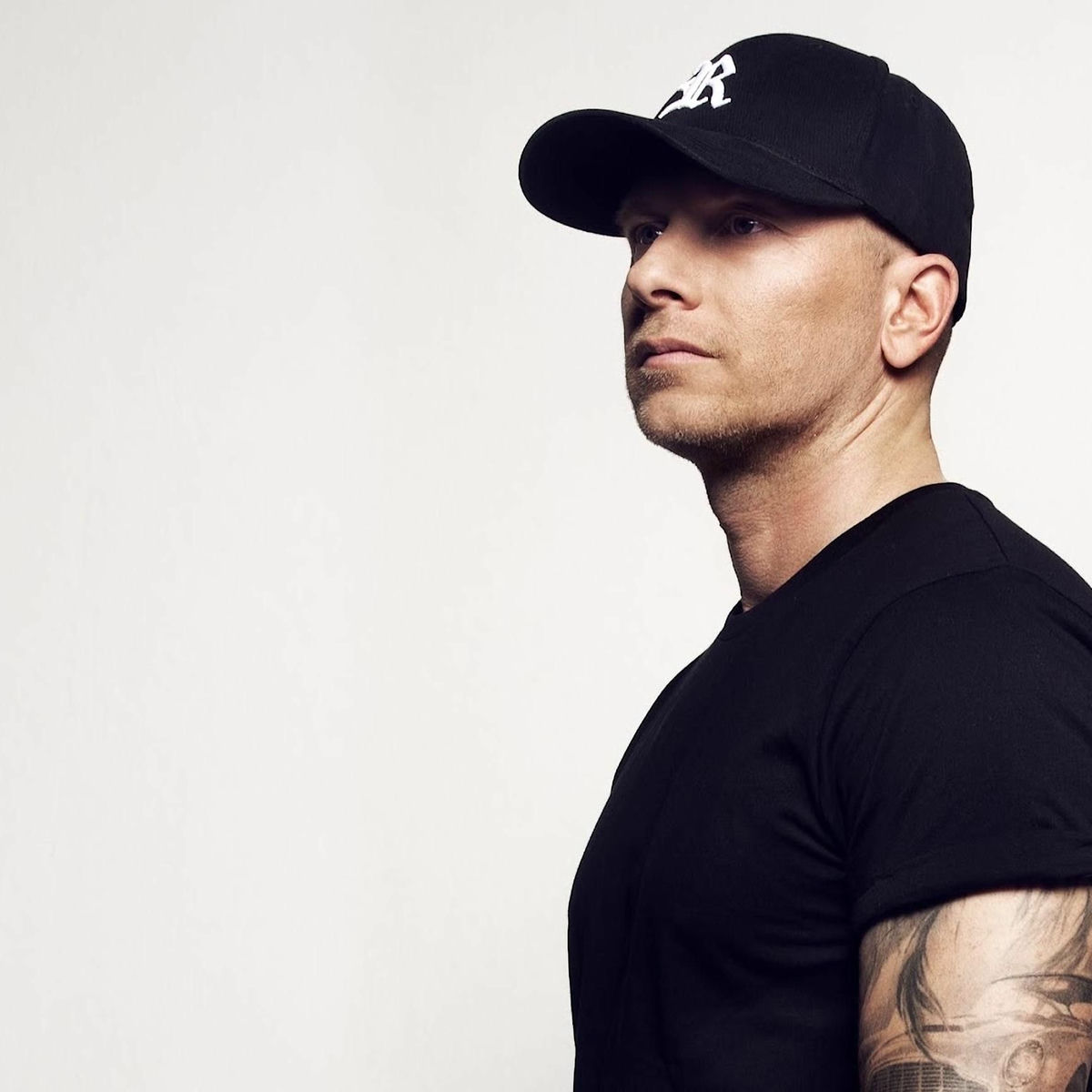 Artist picture of Remady