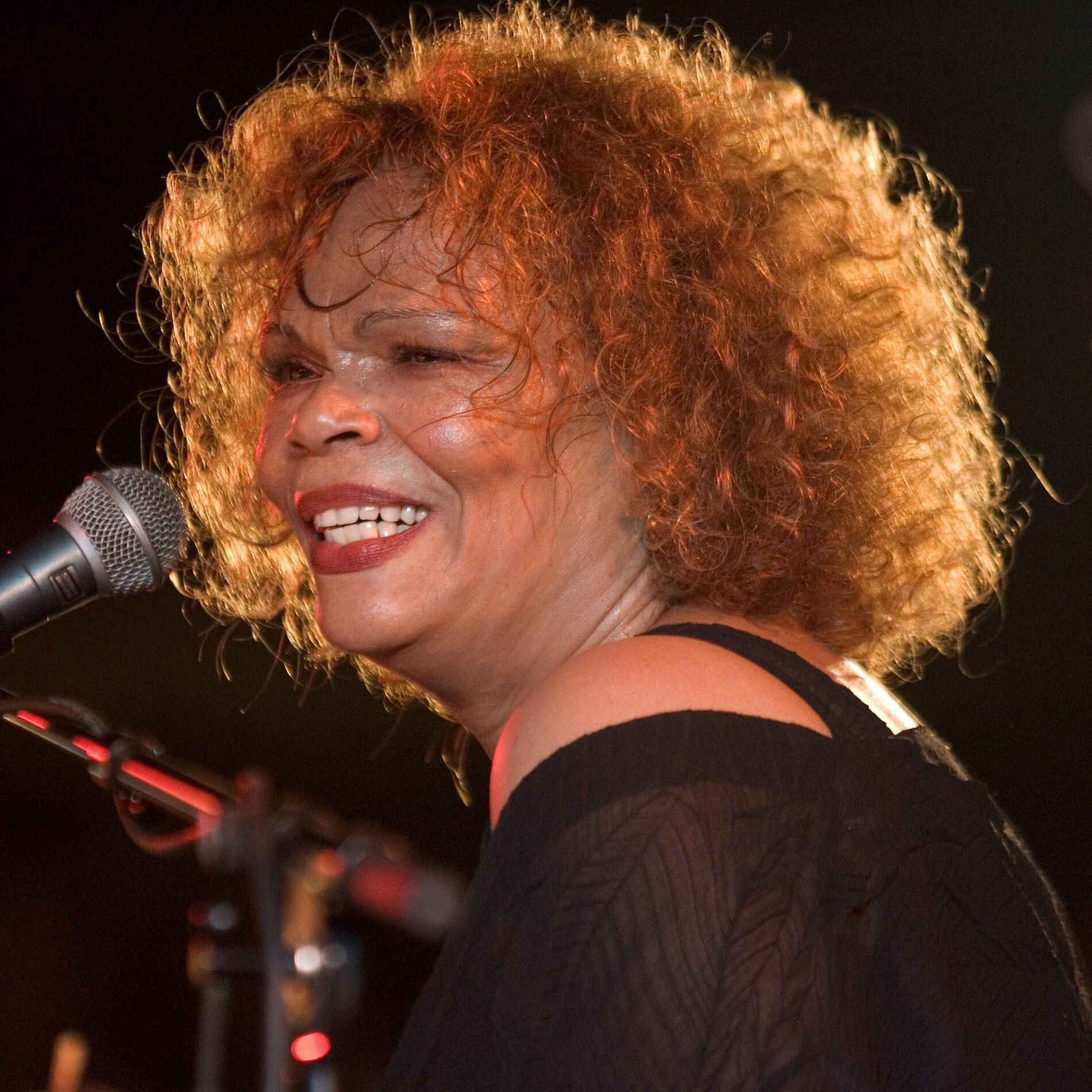 Artist picture of Tania Maria