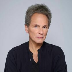 Picture of Lindsey Buckingham