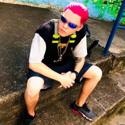Picture of MC Novin
