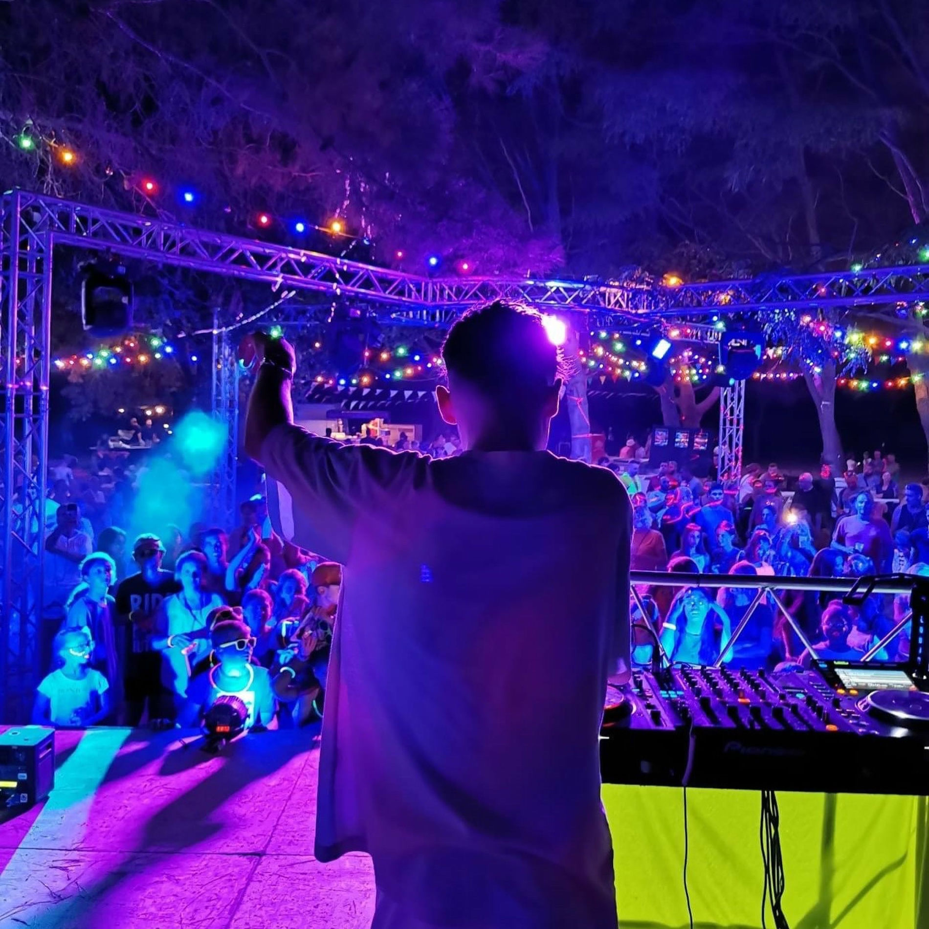 Artist picture of Boa Noa