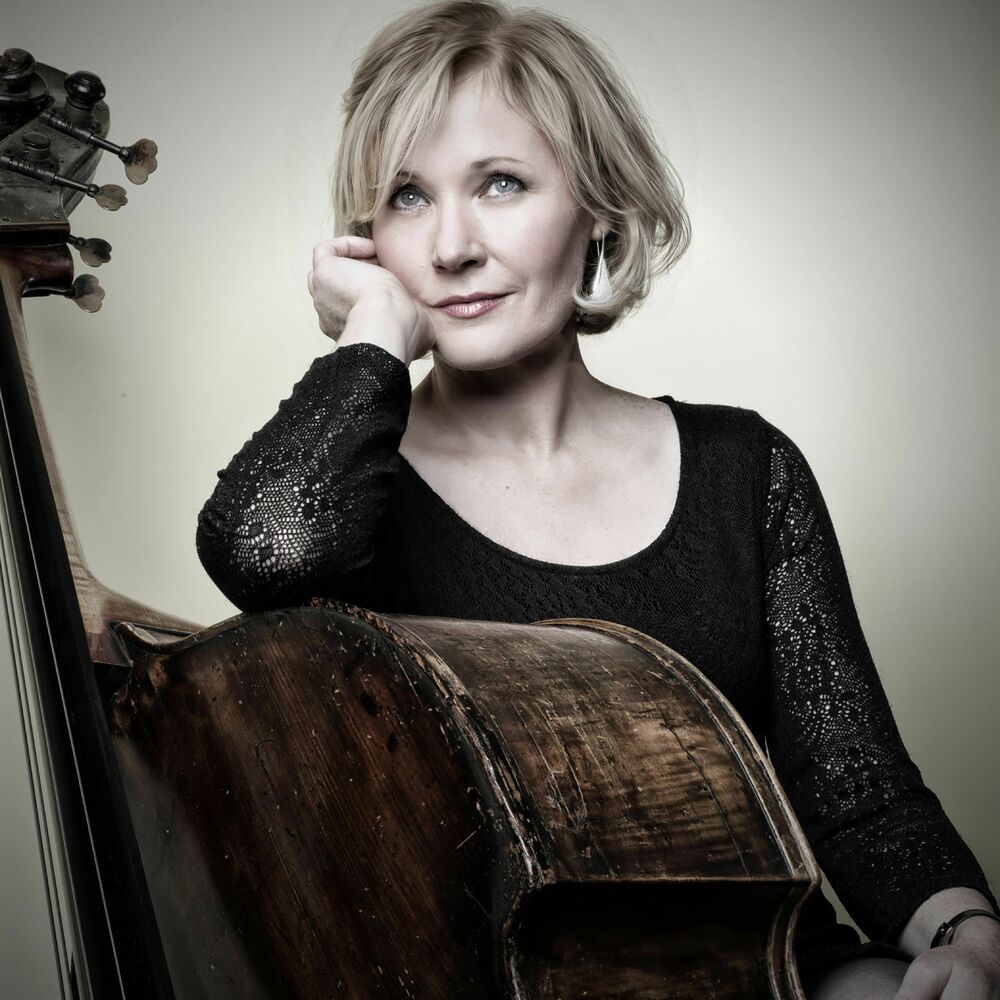 Picture of Nicki Parrott