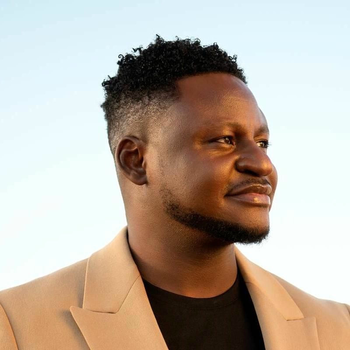 Artist picture of Matias Damásio