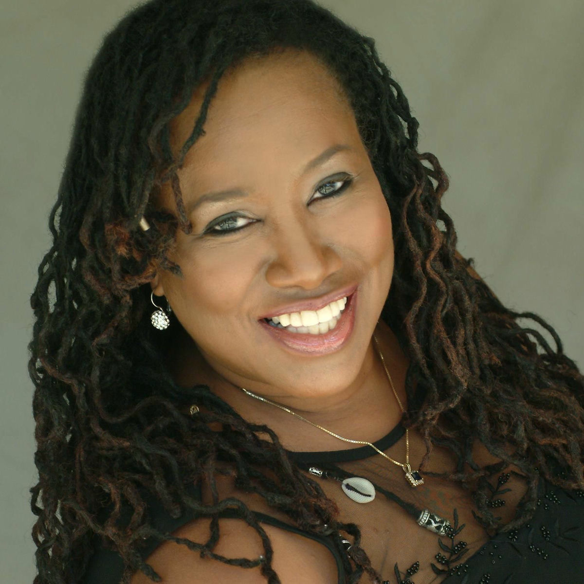 Artist picture of Denise KING