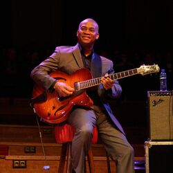 Picture of Russell Malone