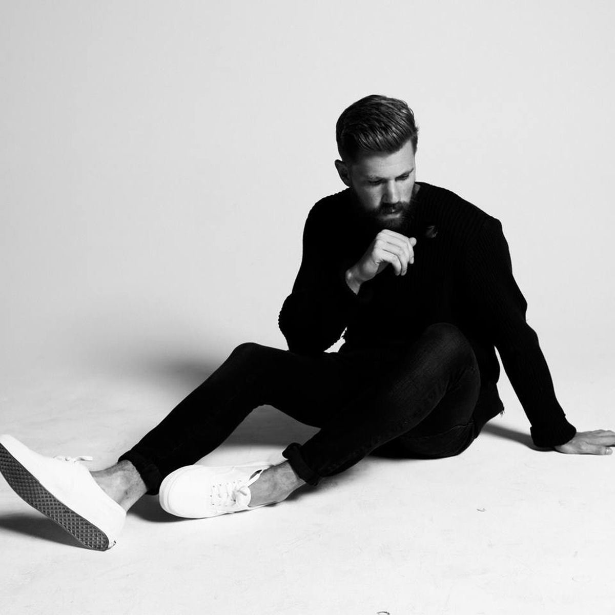 Artist picture of Mokita