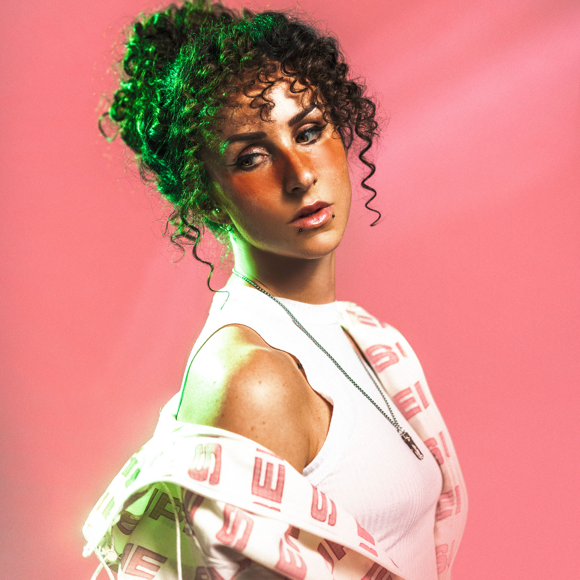 Artist picture of Hannah Wants