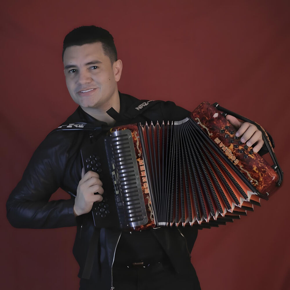 Picture of Eimar Martinez