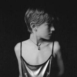 Picture of Finn Andrews