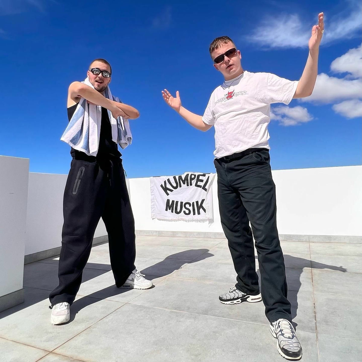 Artist picture of $ONO$ CLIQ