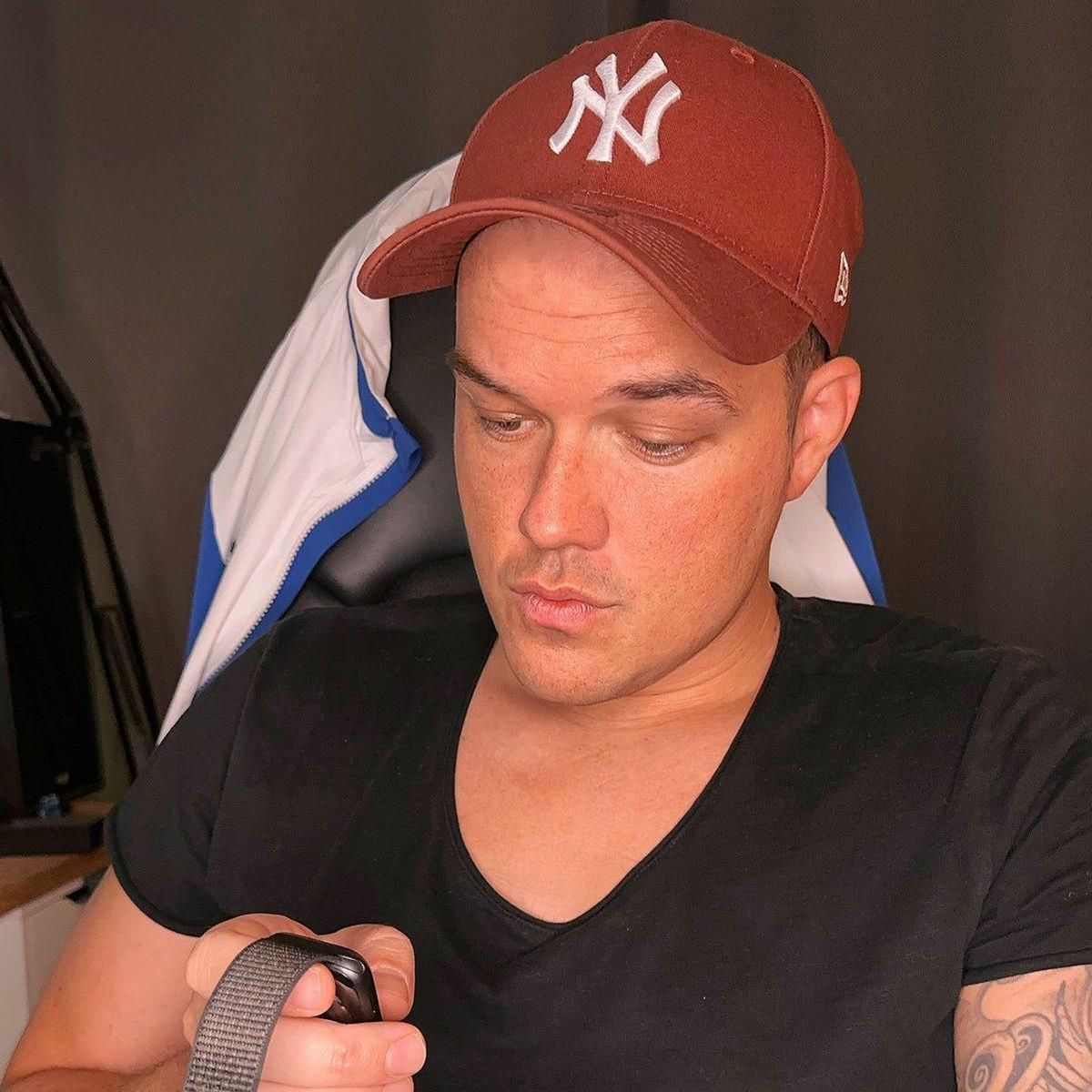 Artist picture of NoooN