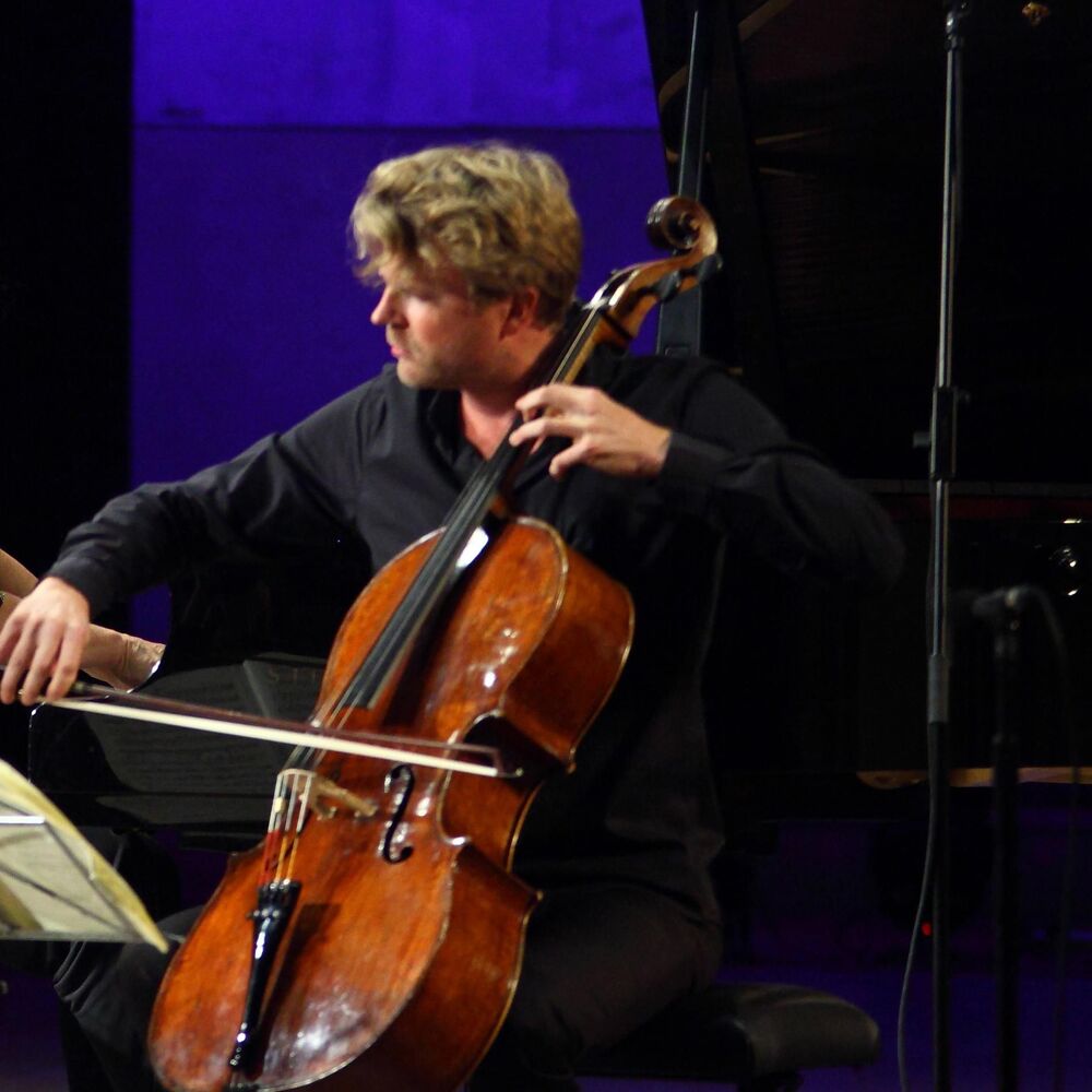Picture of Julian Steckel