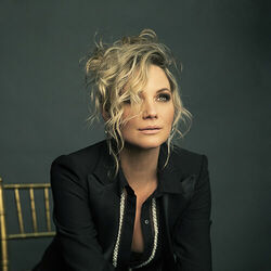 Picture of Jennifer Nettles