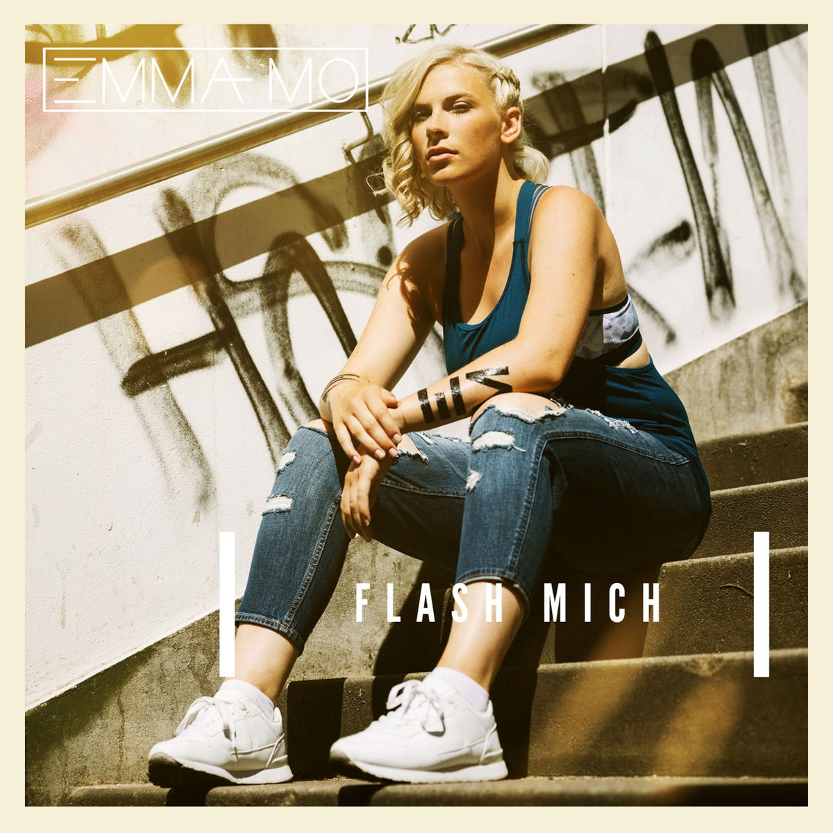 Emma-Mo: albums, songs, concerts | Deezer