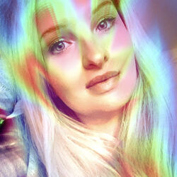 Picture of Claire Guerreso