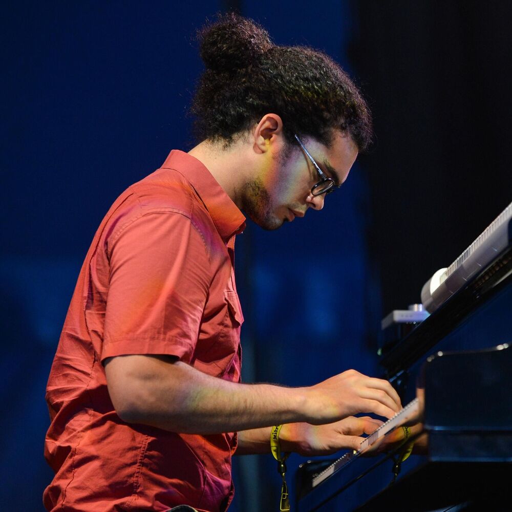 Picture of Fabian Almazan