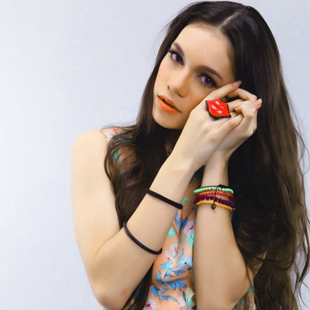 Picture of Shae