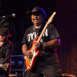 Picture of Guitar Shorty