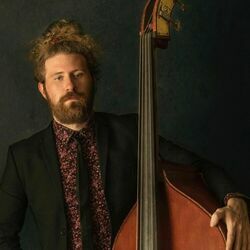 Picture of Casey Abrams