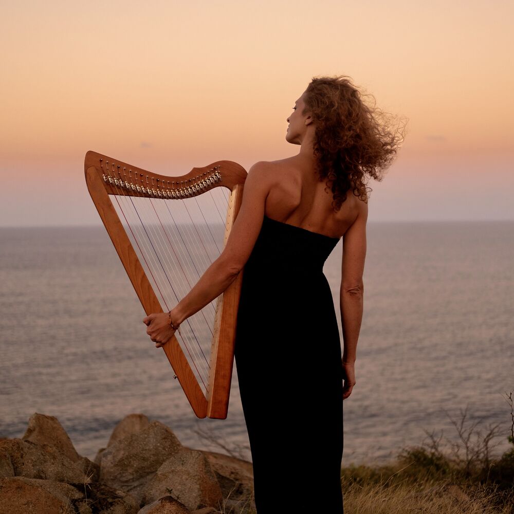 Photo de l'artiste Tiphanie Doucet