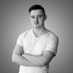 Picture of RevoXx
