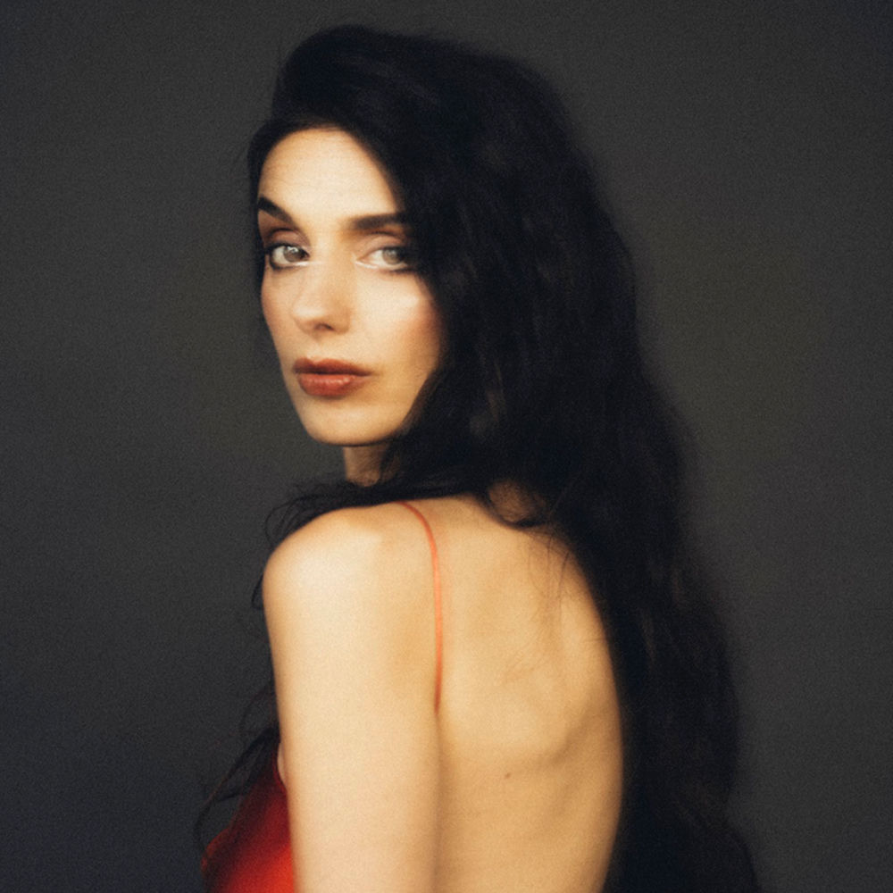 Photo de l'artiste Fiona Sanjabi