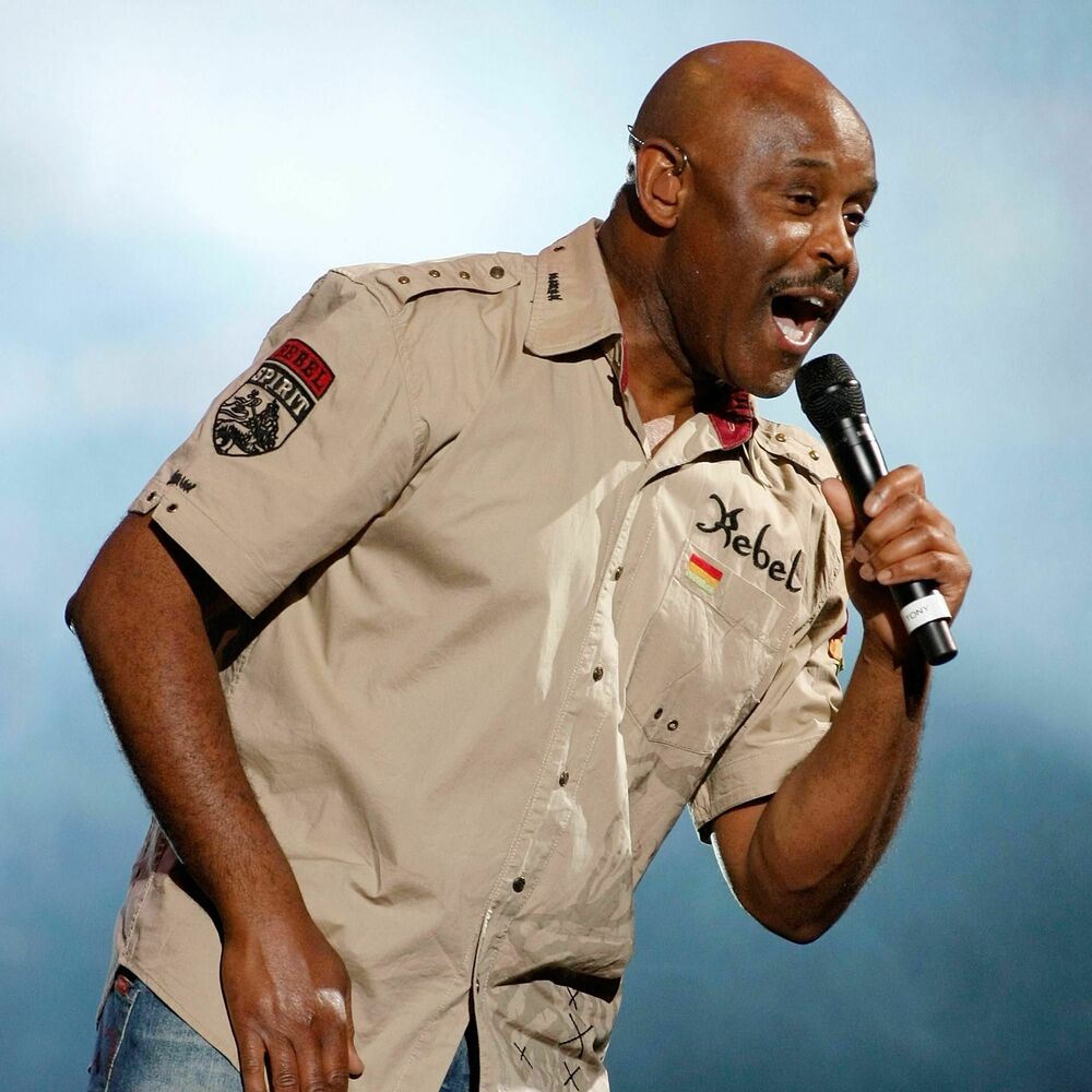 Picture of TONY LINDSAY