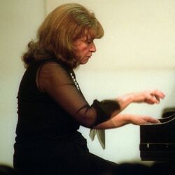 Picture of Idil Biret