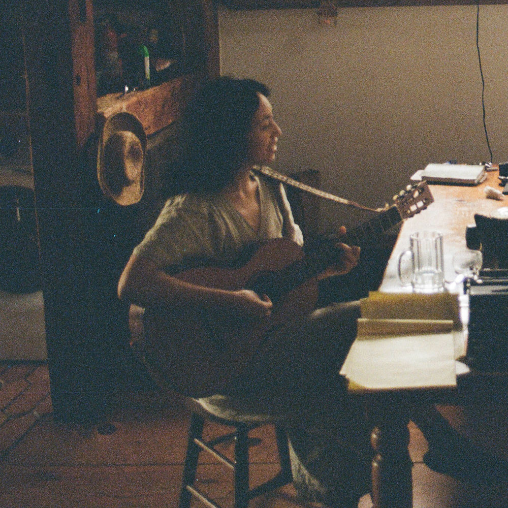 Photo de l'artiste Haley Heynderickx