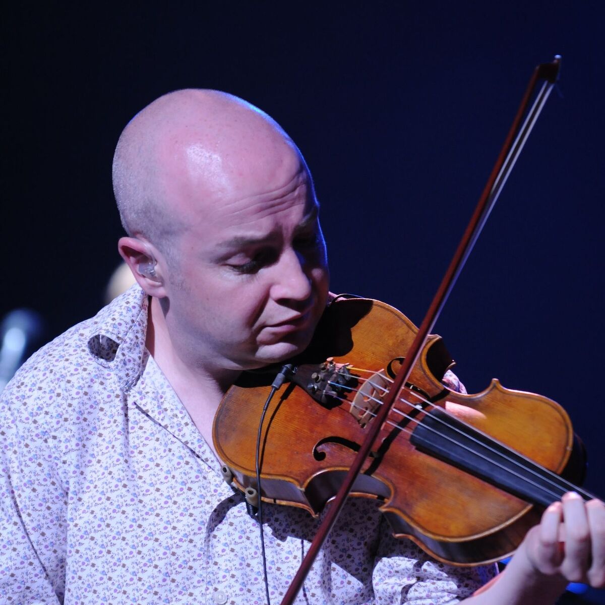 Artist picture of John McCusker