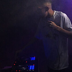 Picture of Dj menor do sb