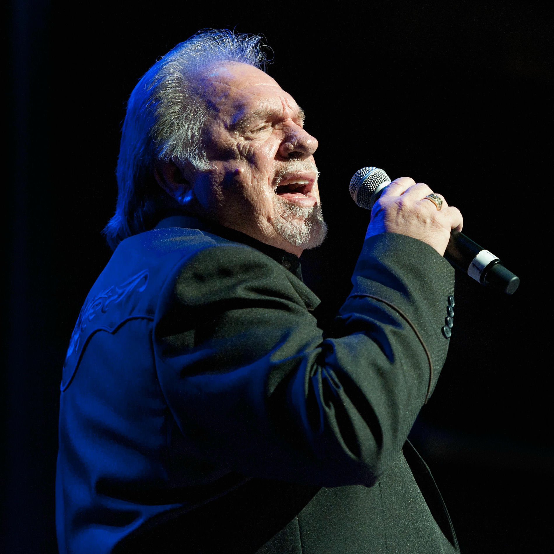 Gene Watson: albums, songs, concerts | Deezer